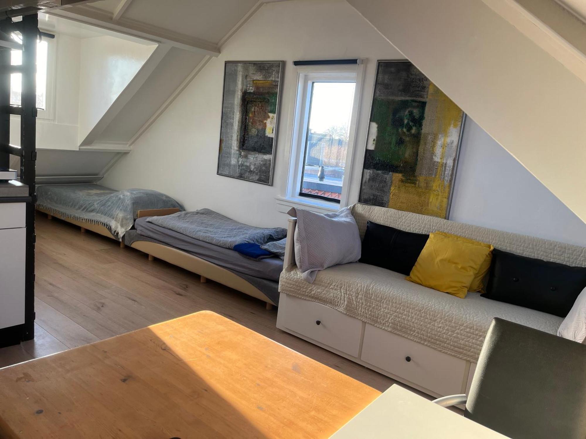 Zolderstudio Dichtbij Goffert Met Eigen Badkamer En Wc, Eigen Keuken, Eigen Ingang Nijmegen Exteriér fotografie